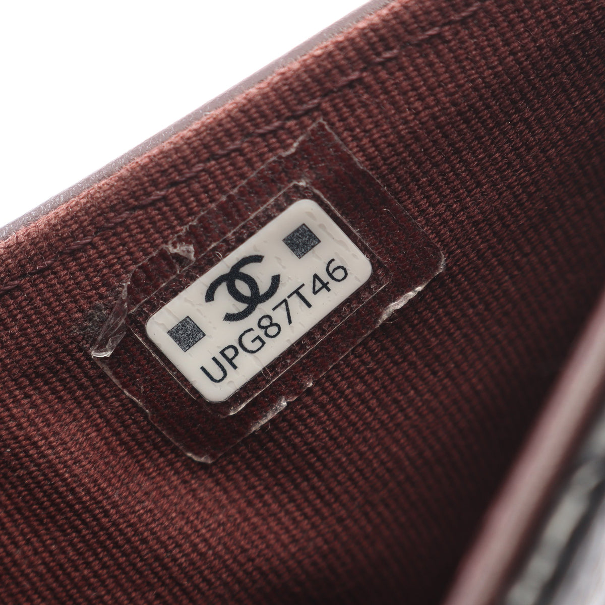 マトラッセ 三つ折り財布 キャビアスキン ブラック ゴールド金具 シャネル 財布・小物 CHANEL
