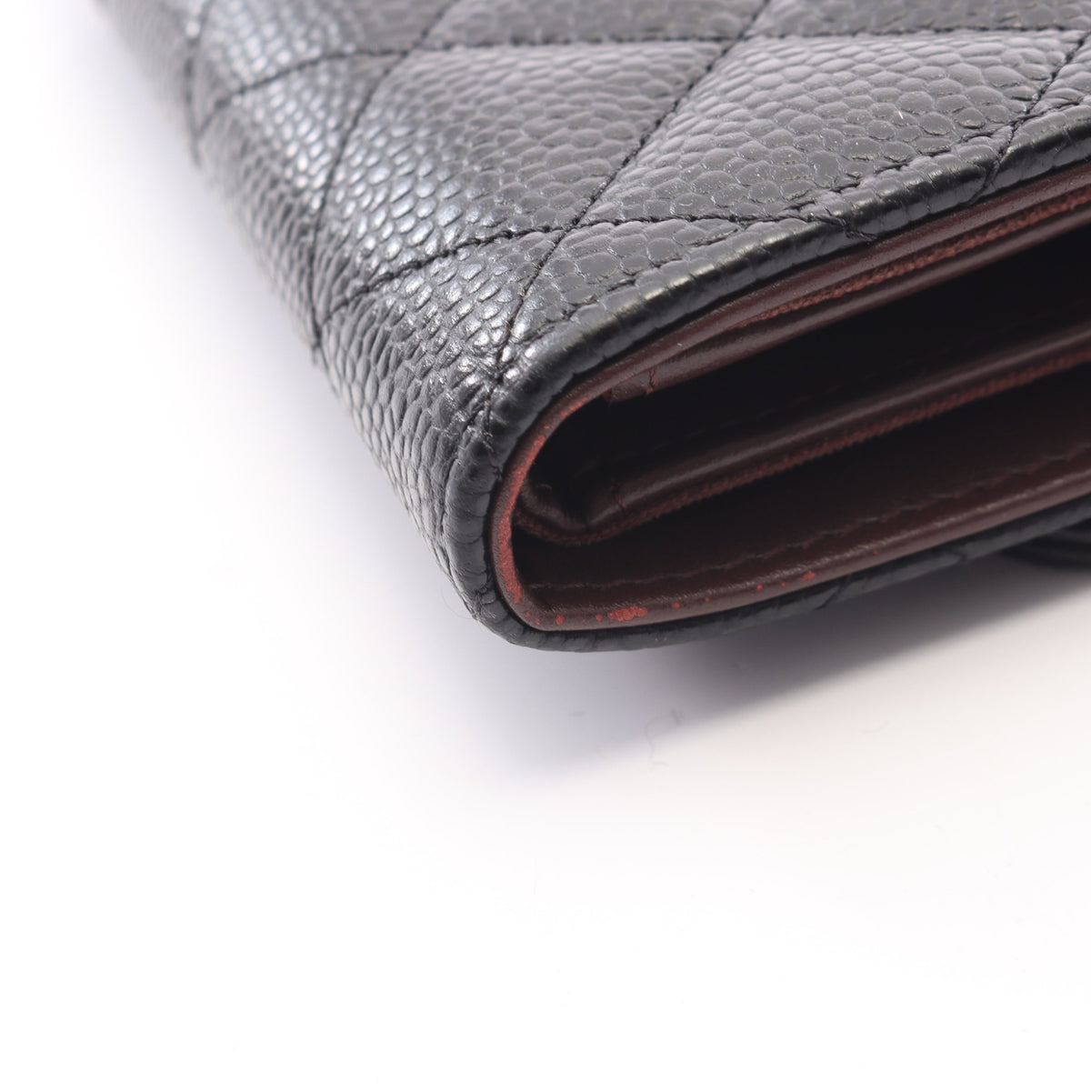 マトラッセ 三つ折り財布 キャビアスキン ブラック ゴールド金具 シャネル 財布・小物 CHANEL