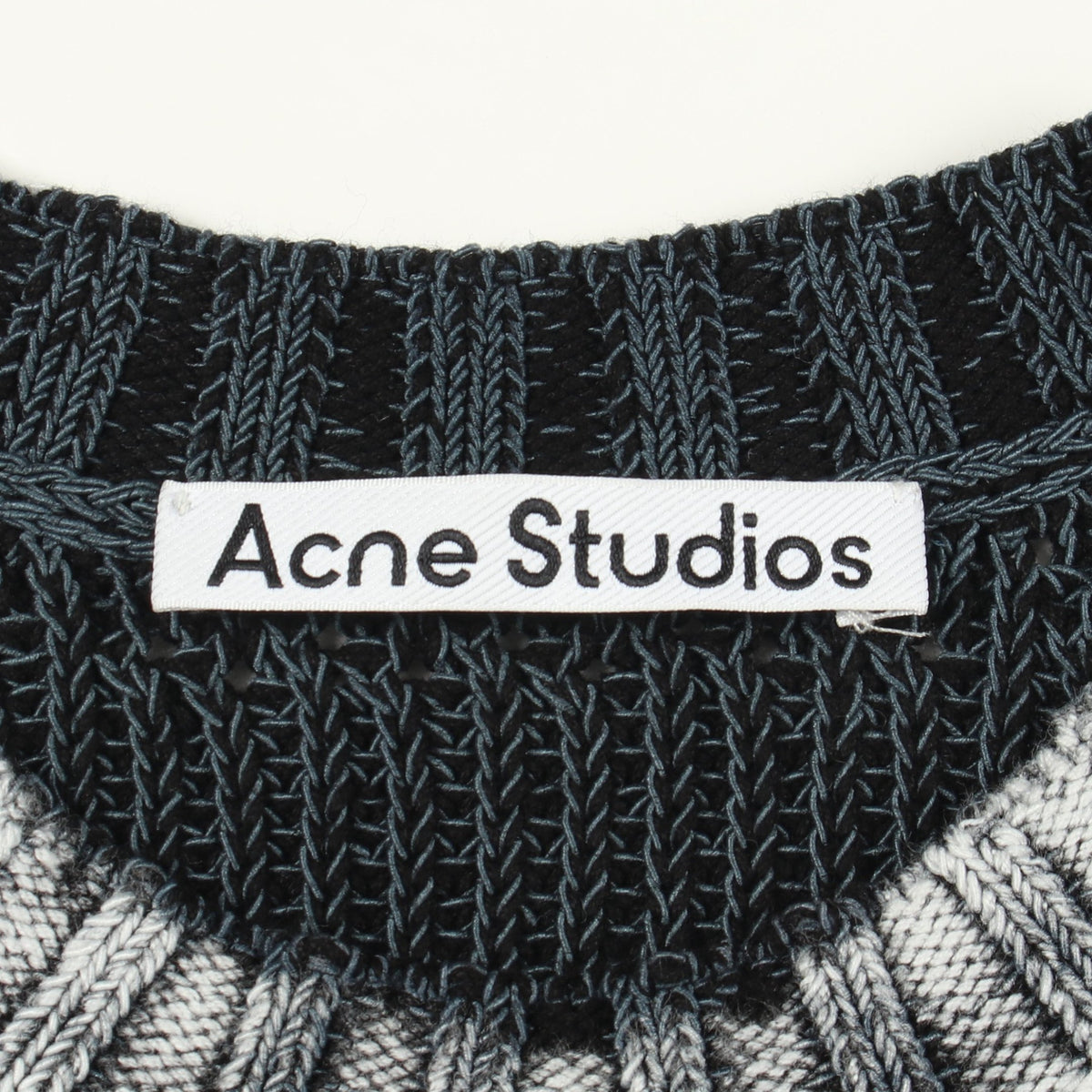 ロゴパッチ クルーネック ニット コットン グレー ネイビー アクネストゥディオズ トップス Acne Studios