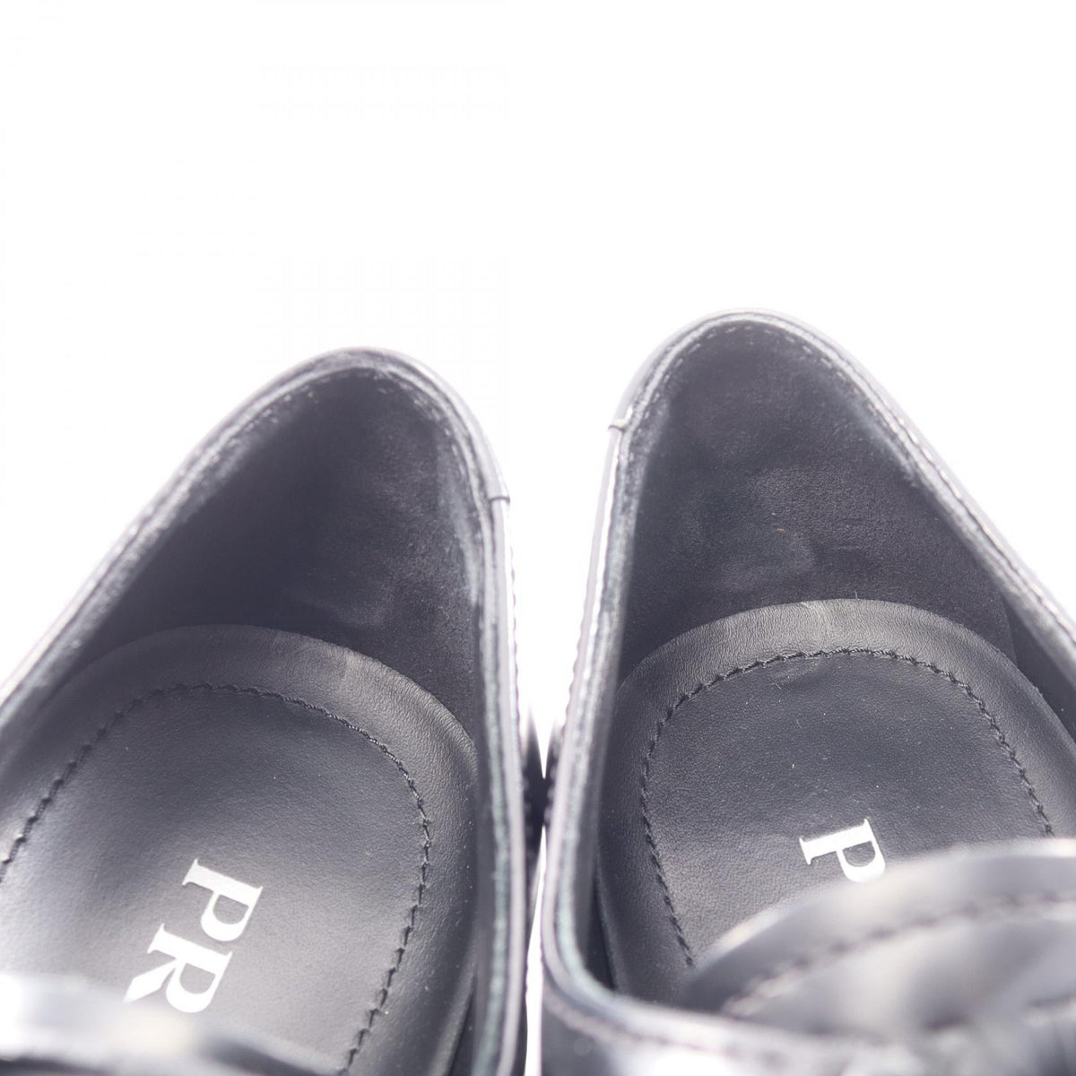 モノリス ブラッシュドレザー ダービーシューズ カジュアルシューズ レザー ブラック プラダ シューズ PRADA