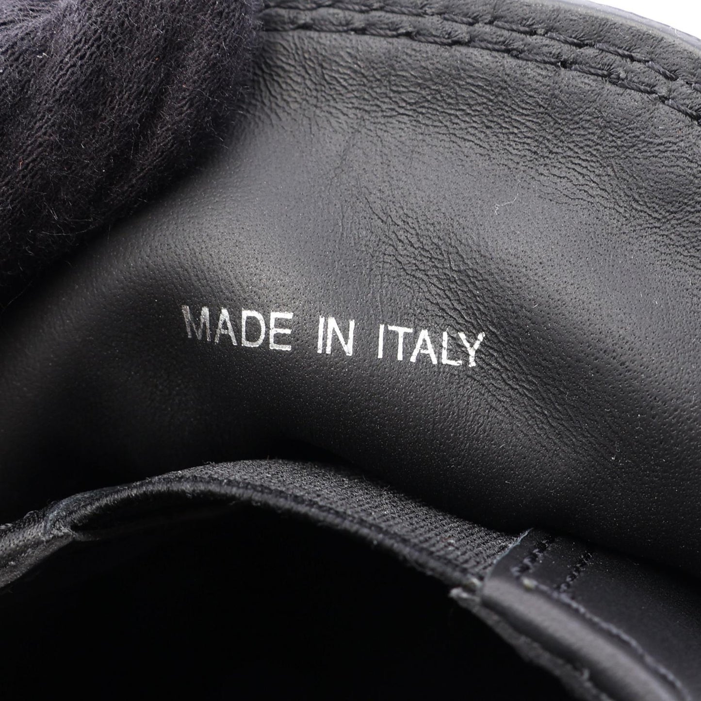 トライアングルロゴ ローファー レザー ブラック プラダ シューズ PRADA