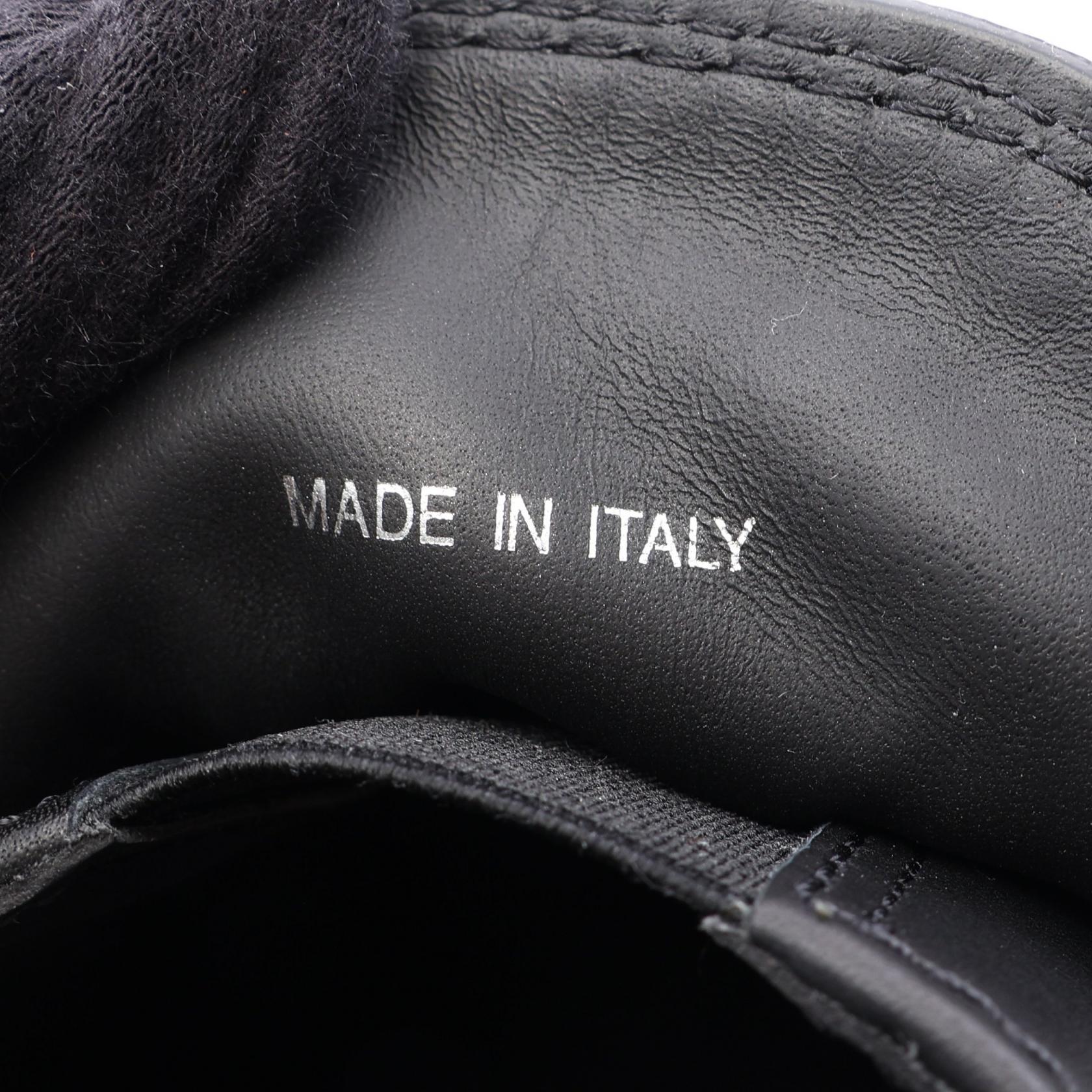 トライアングルロゴ ローファー レザー ブラック プラダ シューズ PRADA