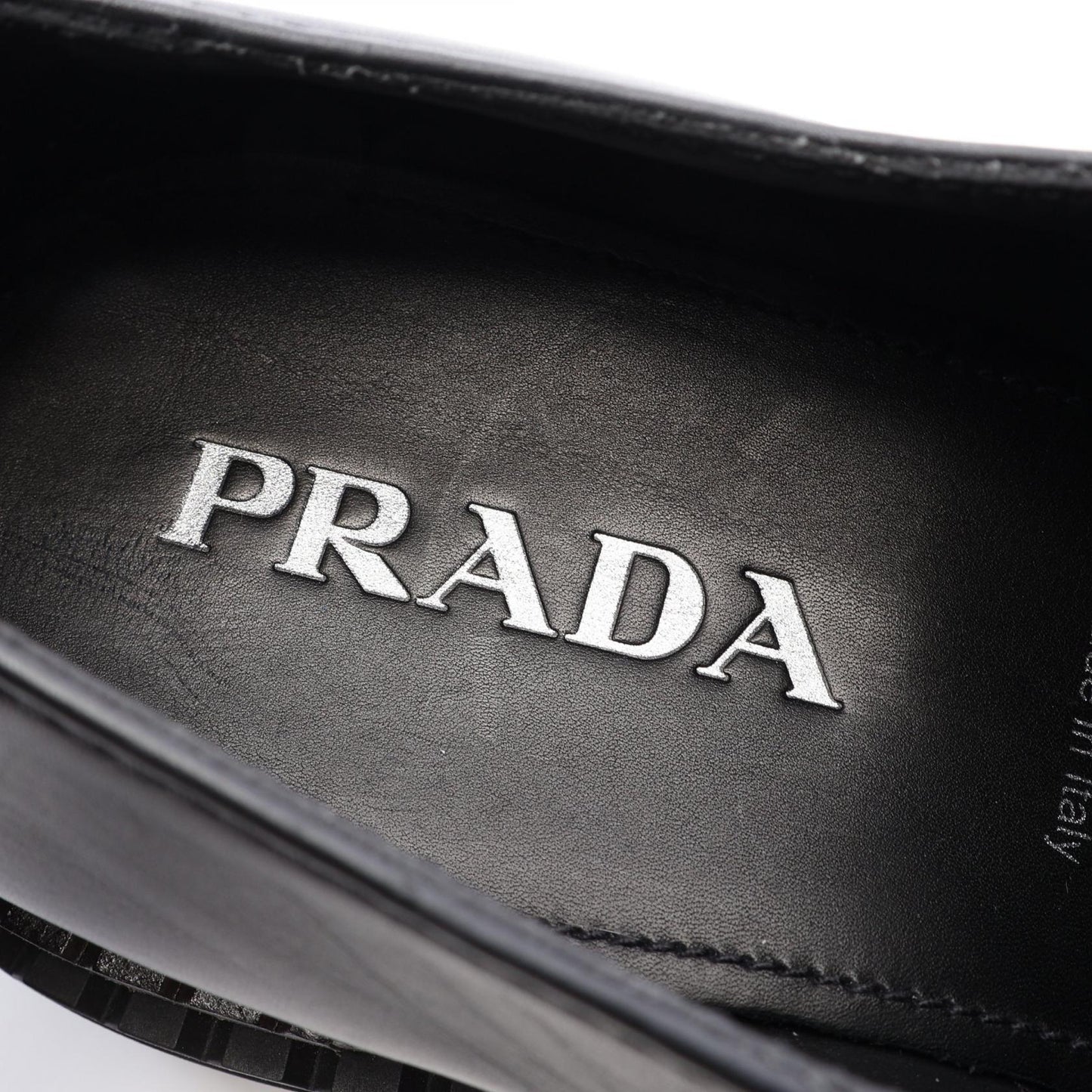 トライアングルロゴ ローファー レザー ブラック プラダ シューズ PRADA
