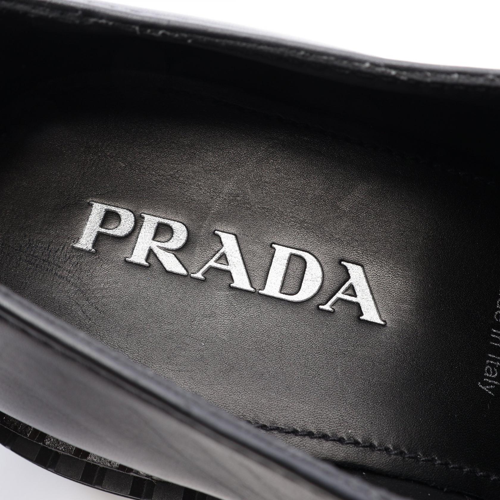 トライアングルロゴ ローファー レザー ブラック プラダ シューズ PRADA