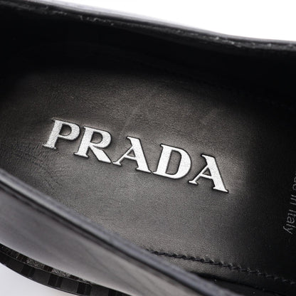 トライアングルロゴ ローファー レザー ブラック プラダ シューズ PRADA