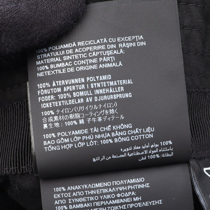 Re-Nylon 三角プレート バケット ハット ナイロン ブラック プラダ