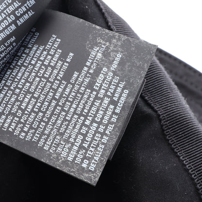 Re-Nylon 三角プレート バケット ハット ナイロン ブラック プラダ