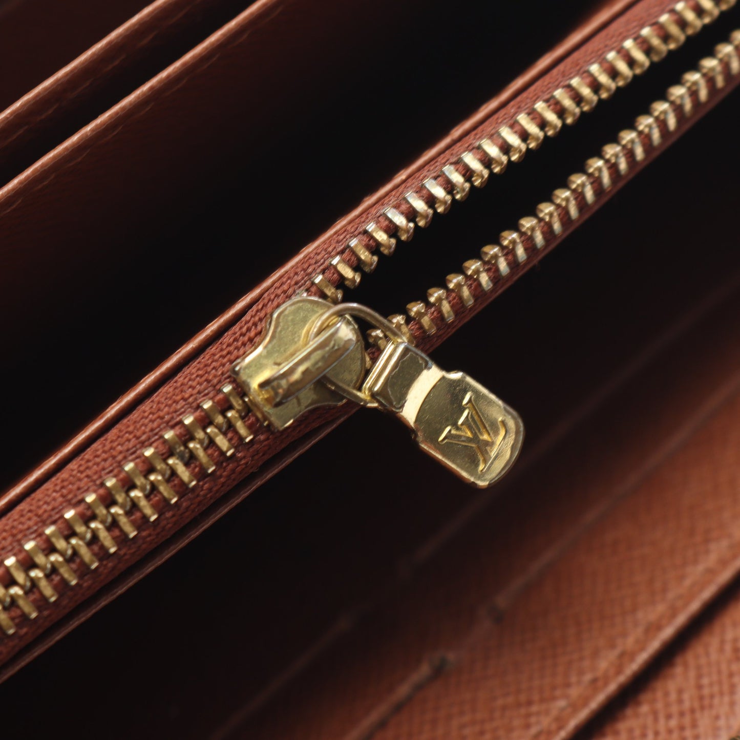 ジッピーウォレット モノグラム ラウンドファスナー長財布 PVC ブラウン ルイヴィトン