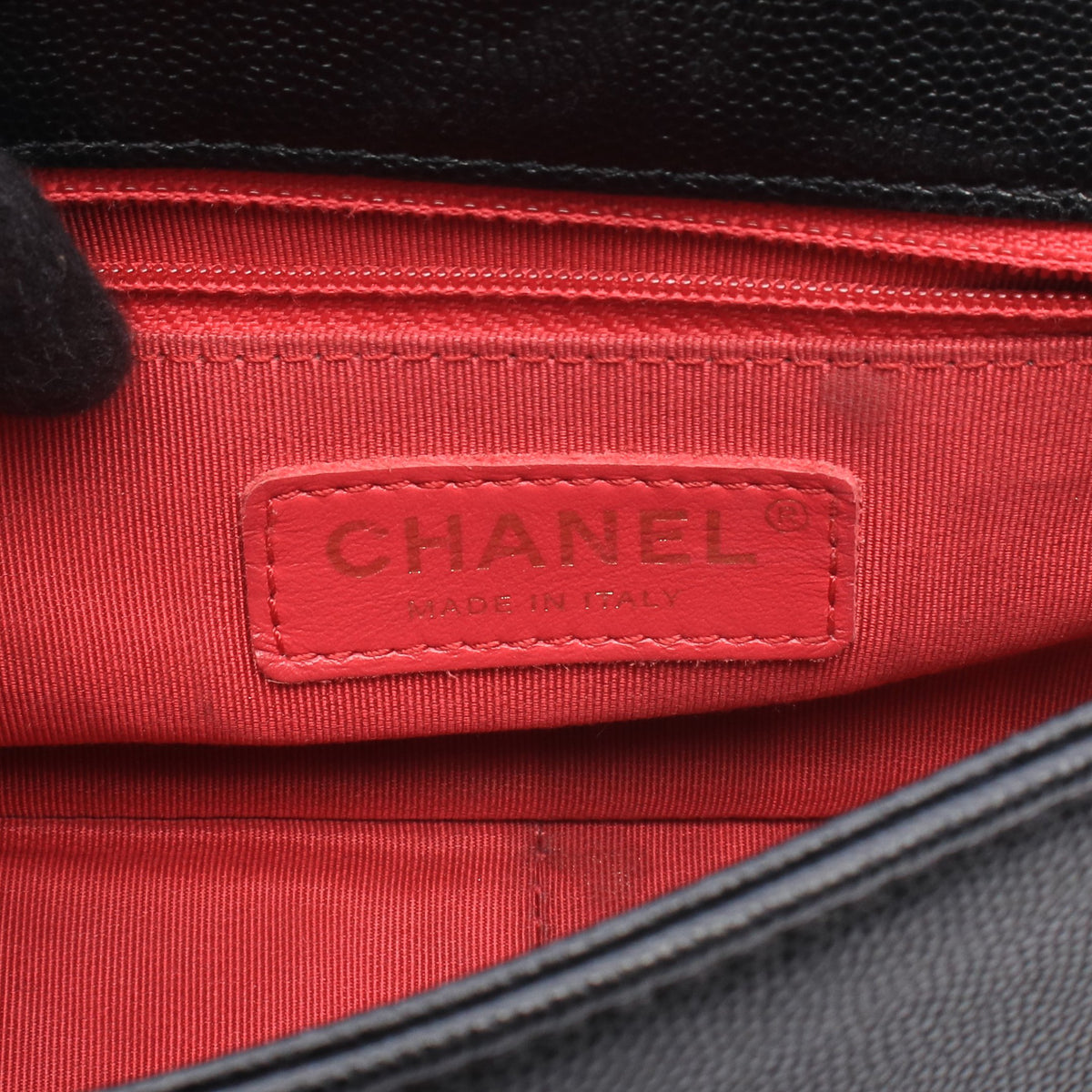 マトラッセ チェーンショルダーバッグ キャビアスキン ブラック ゴールド金具 シャネル バッグ CHANEL