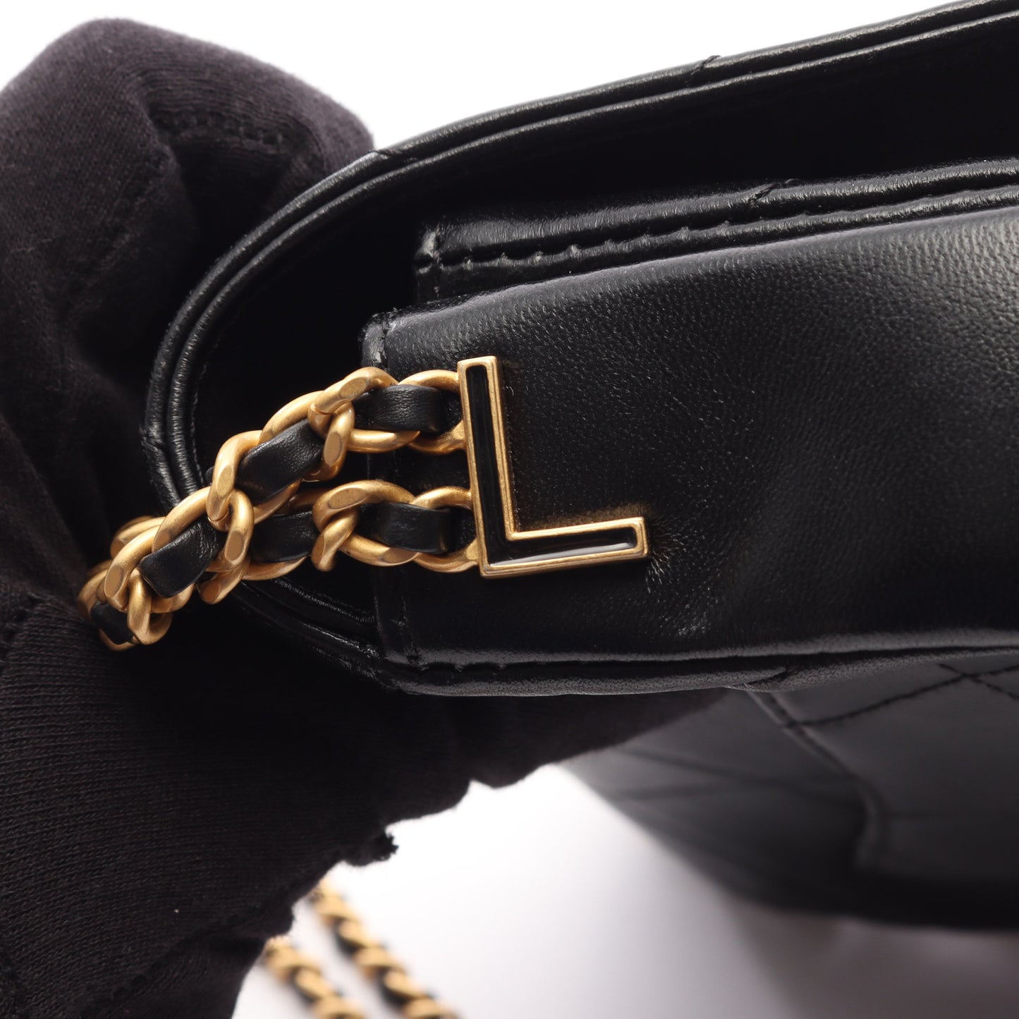 マトラッセ スモールフラップ チェーンショルダーバッグ ラムスキン ブラック ゴールド金具 シャネル バッグ CHANEL