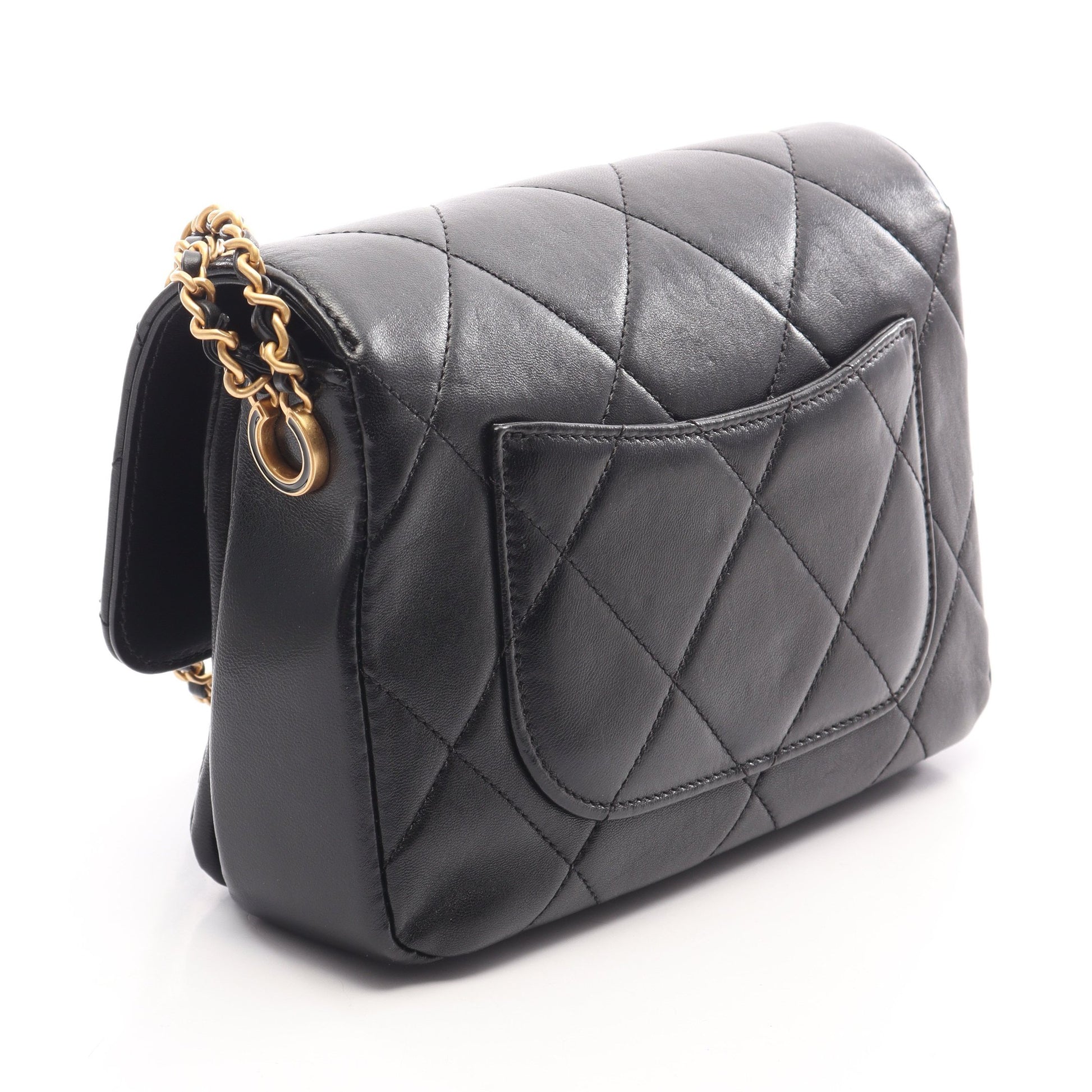 マトラッセ スモールフラップ チェーンショルダーバッグ ラムスキン ブラック ゴールド金具 シャネル バッグ CHANEL