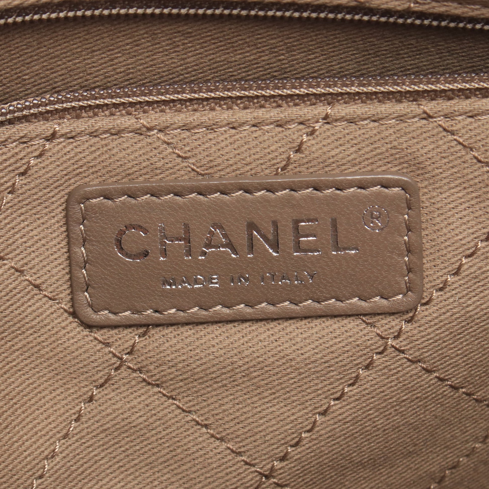 マトラッセ 2WAY ショルダーバッグ キャビアスキン ブラウン シルバー金具 シャネル バッグ CHANEL