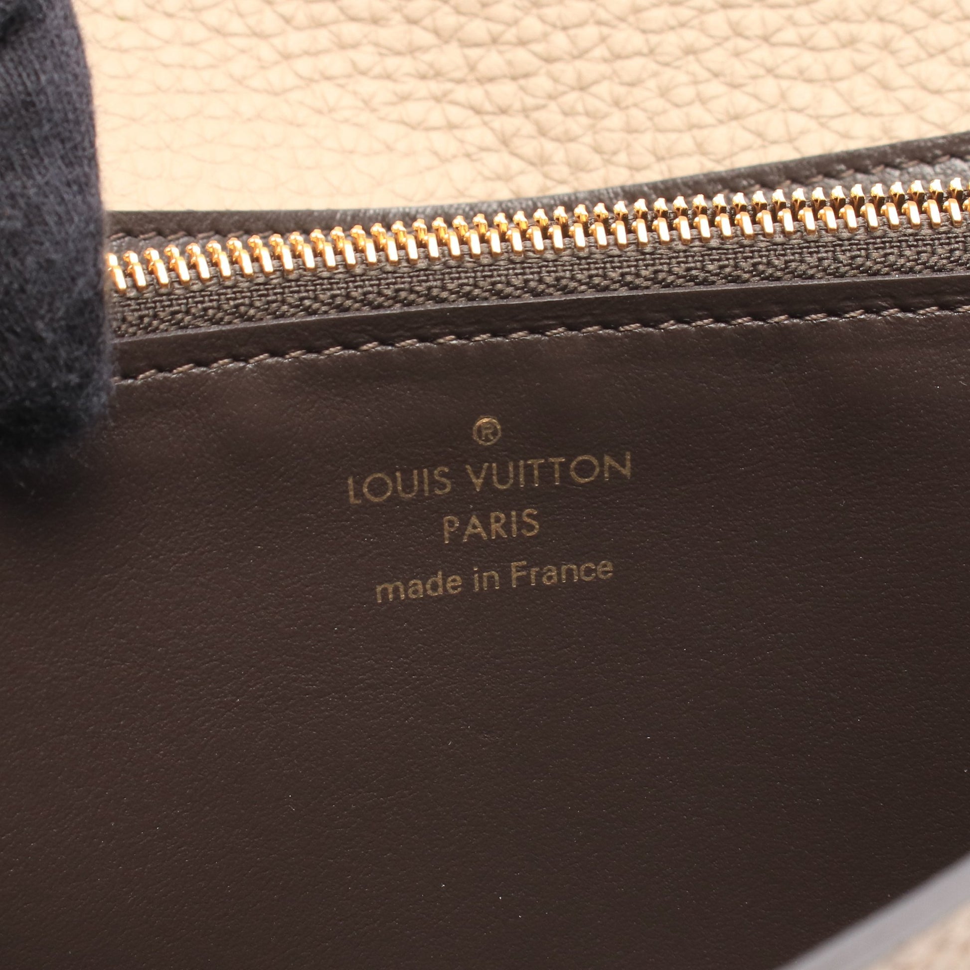 ポルトフォイユ カプシーヌ ガレ 二つ折り長財布 トリヨンレザー グレーベージュ ルイヴィトン 財布・小物 LOUIS VUITTON