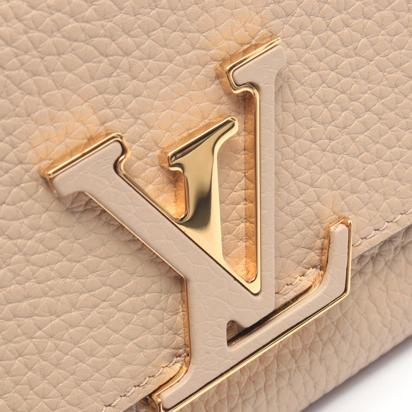 ポルトフォイユ カプシーヌ ガレ 二つ折り長財布 トリヨンレザー グレーベージュ ルイヴィトン 財布・小物 LOUIS VUITTON