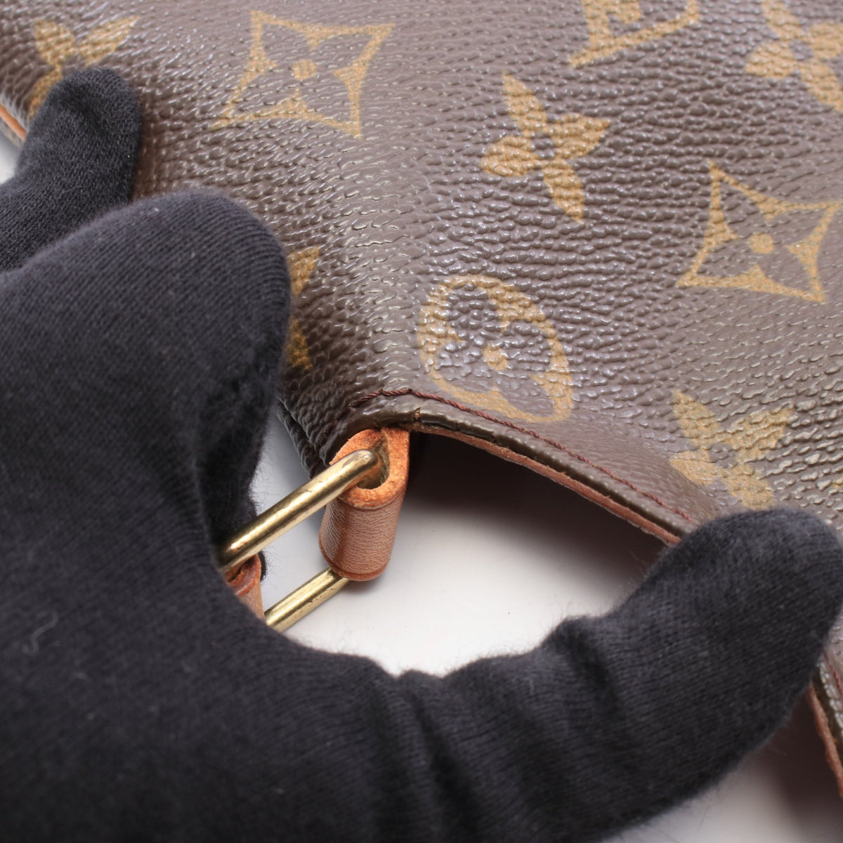 ミュゼットサルサ ショートストラップ モノグラム ショルダーバッグ PVC レザー ブラウン ルイヴィトン バッグ LOUIS VUITTON