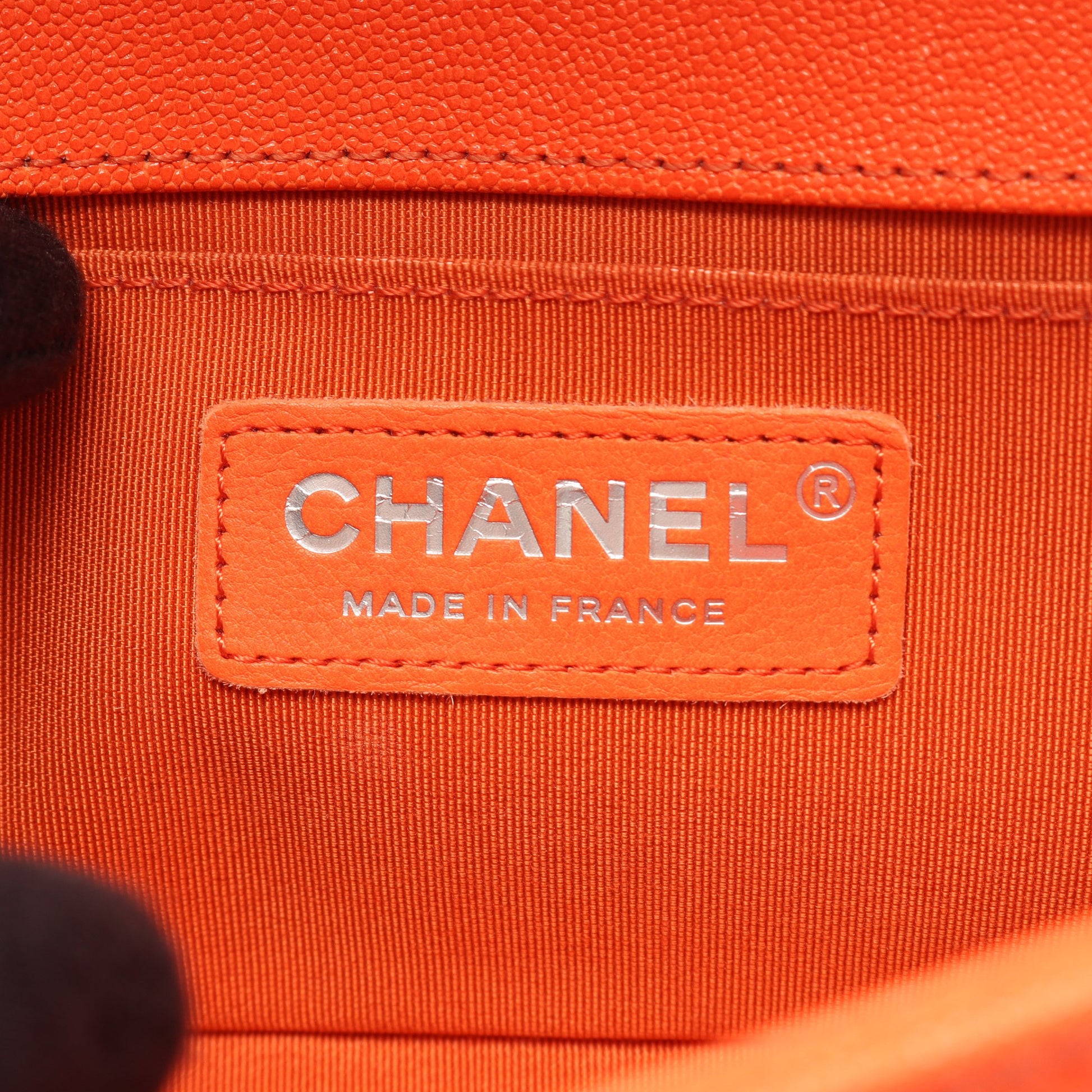 ボーイシャネル スモール チェーンショルダーバッグ キャビアスキン オレンジ シルバー金具 シャネル バッグ CHANEL