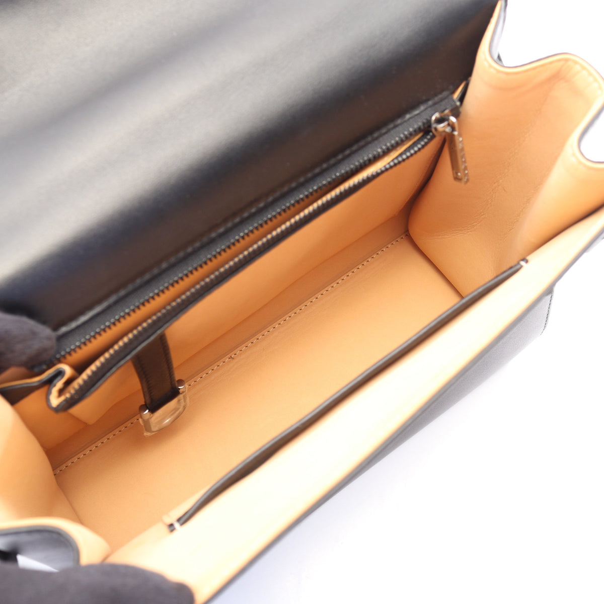 タンペートMM 2WAY ハンドバッグ レザー ブラック デルヴォー バッグ DELVAUX