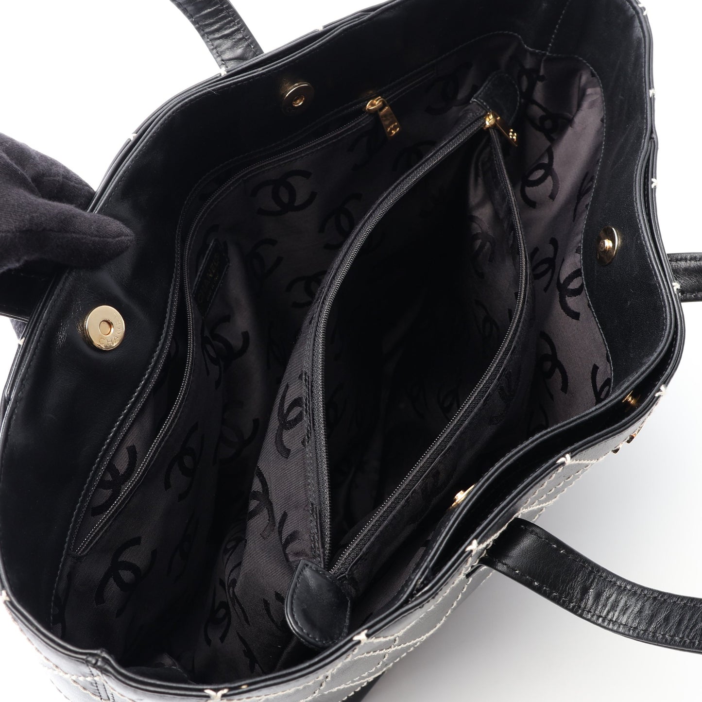 ワイルドステッチ ハンドバッグ トートバッグ レザー ブラック ゴールド金具 シャネル