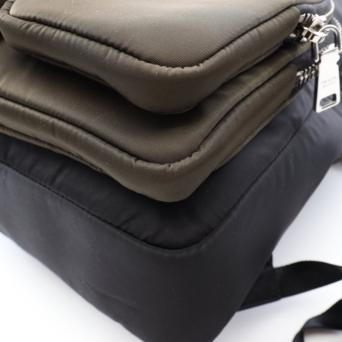 PRADA 018 バックパック リュックサック ナイロン ブラック カーキグリーン プラダ
