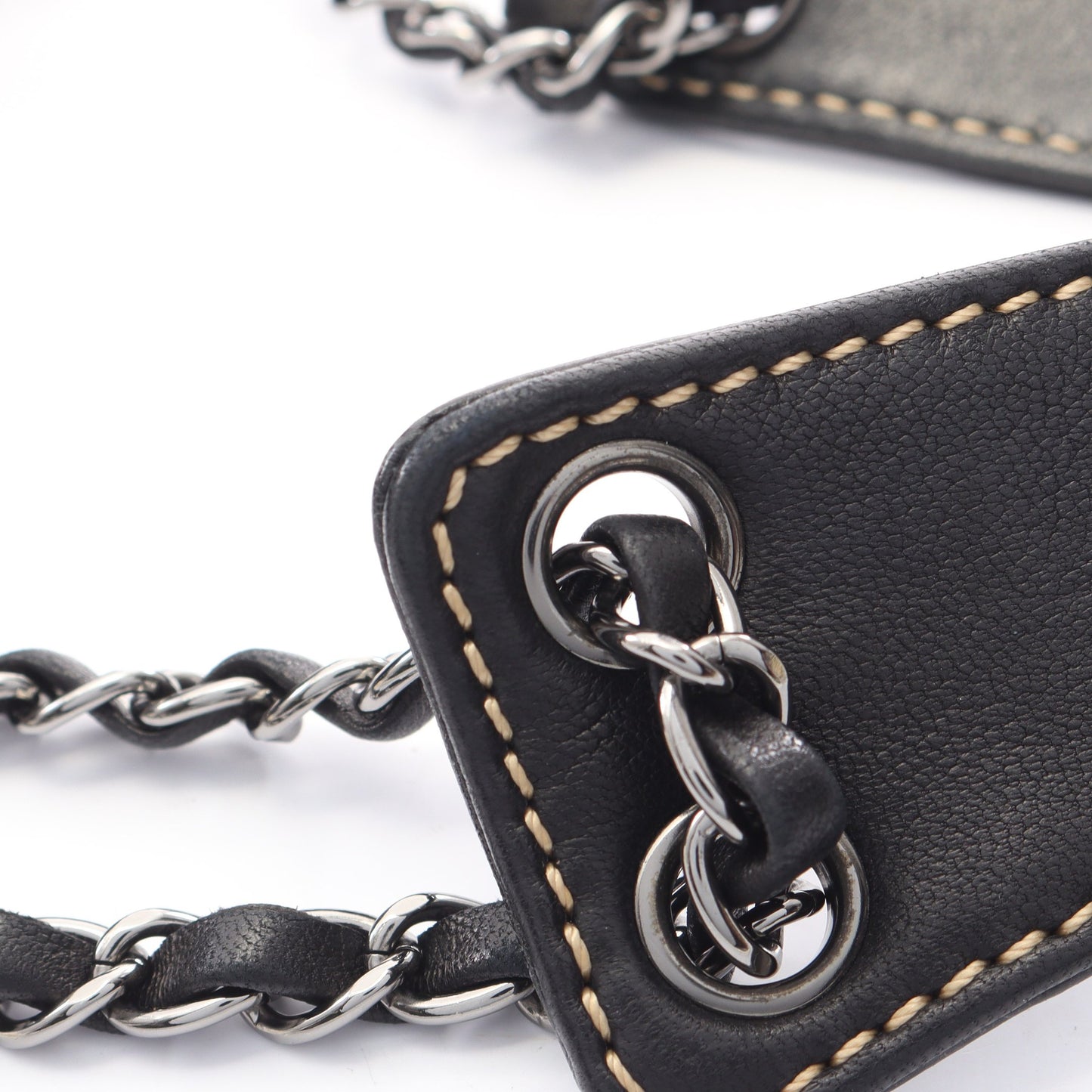 ロゴ チェーンショルダーバッグ ラムスキン ブラック シルバー金具 シャネル バッグ CHANEL