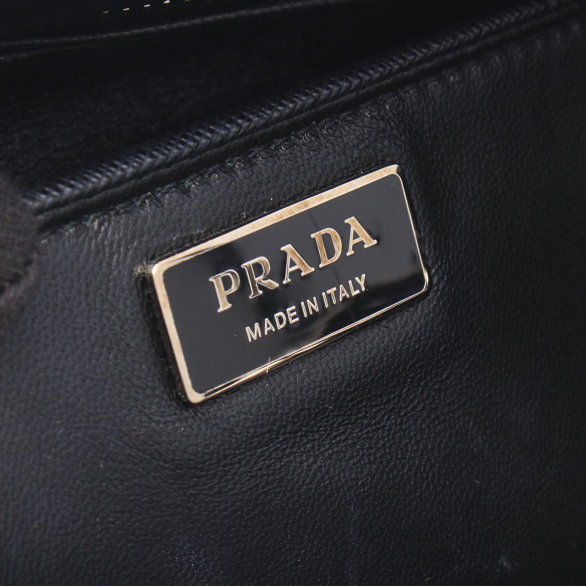 ガレリア 2WAY ハンドバッグ トートバッグ サフィアーノレザー ブラック ブラウン ホワイト プラダ バッグ PRADA