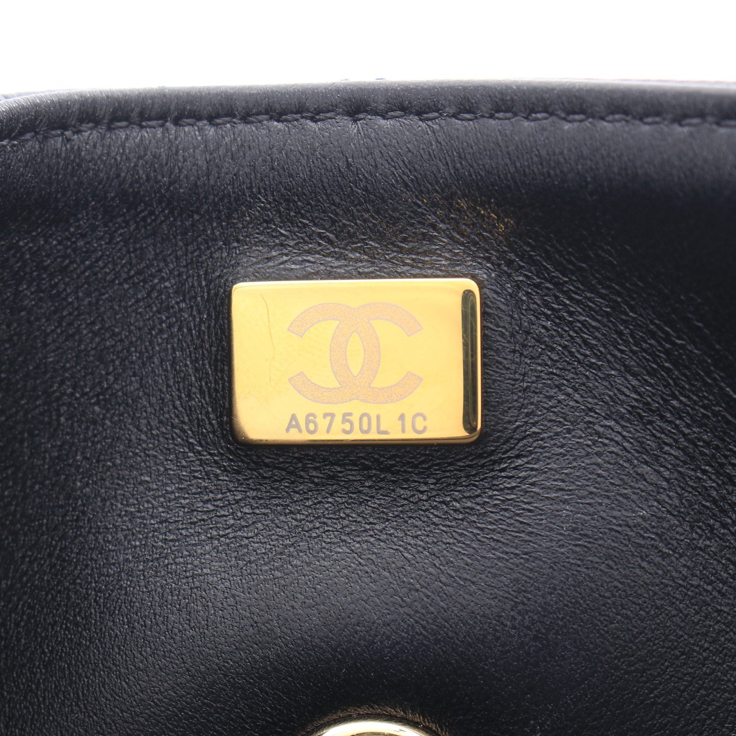 マトラッセ トップハンドル 2WAY チェーンショルダーバッグ キャビアスキン ブラック ゴールド金具 シャネル