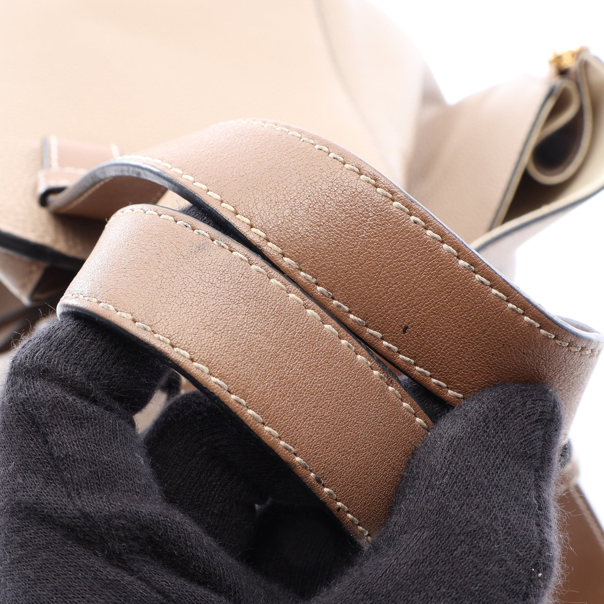 HAMMOCK SMALL ハンモック スモール 2WAY ハンドバッグ レザー グレーベージュ ブラウン ロエベ バッグ LOEWE