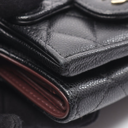 クラシック スモール フラップ ウォレット マトラッセ 三つ折り財布 キャビアスキン ブラック ゴールド金具 シャネル