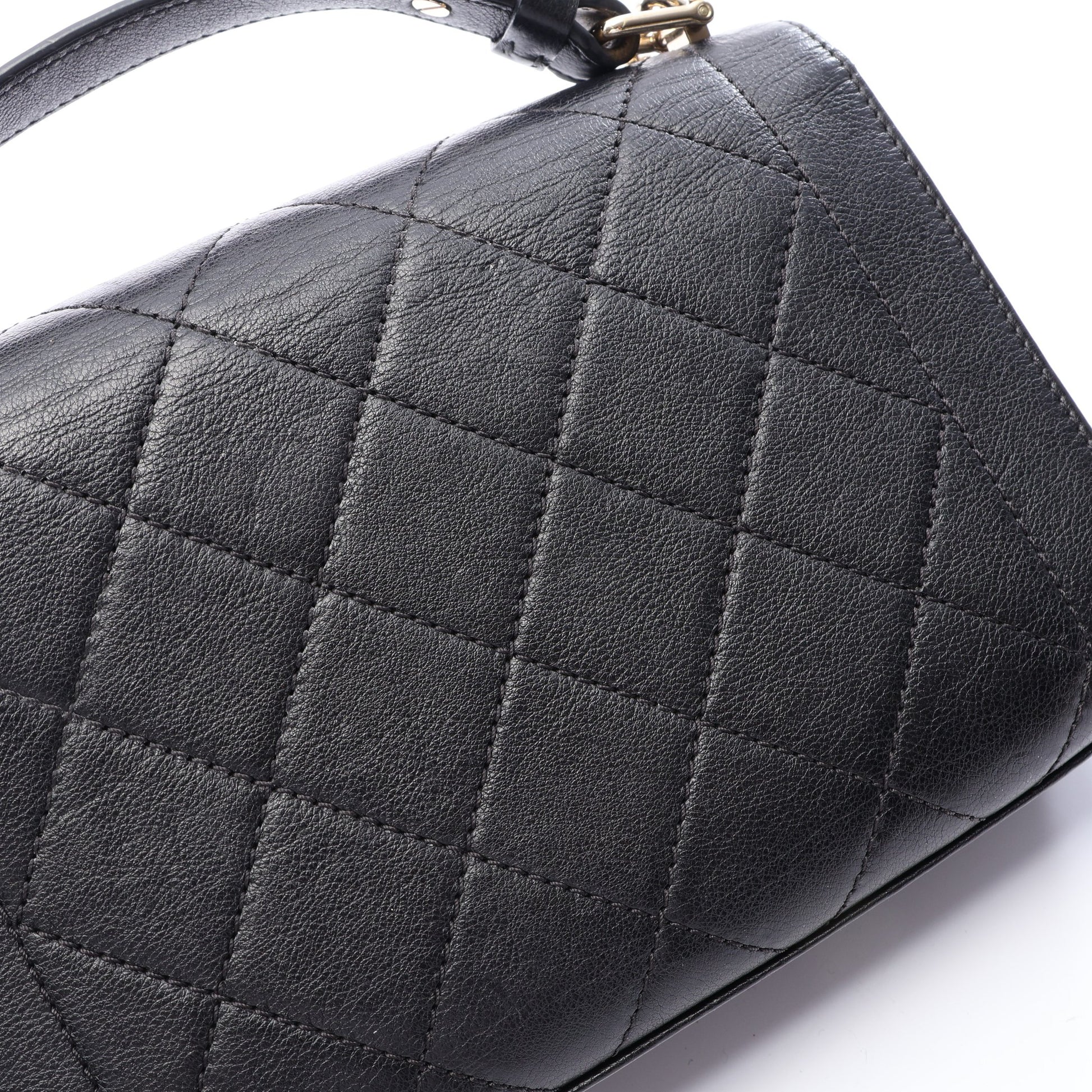 マトラッセ クイックラベル 2WAY チェーンショルダーバッグ キャビアスキン ブラック ゴールド金具 シャネル バッグ CHANEL