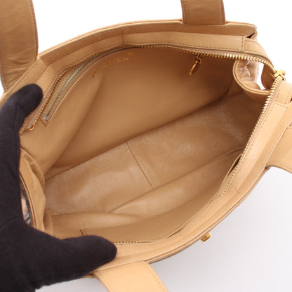 マトラッセ ハンドバッグ ラムスキン ベージュ ゴールド金具 シャネル