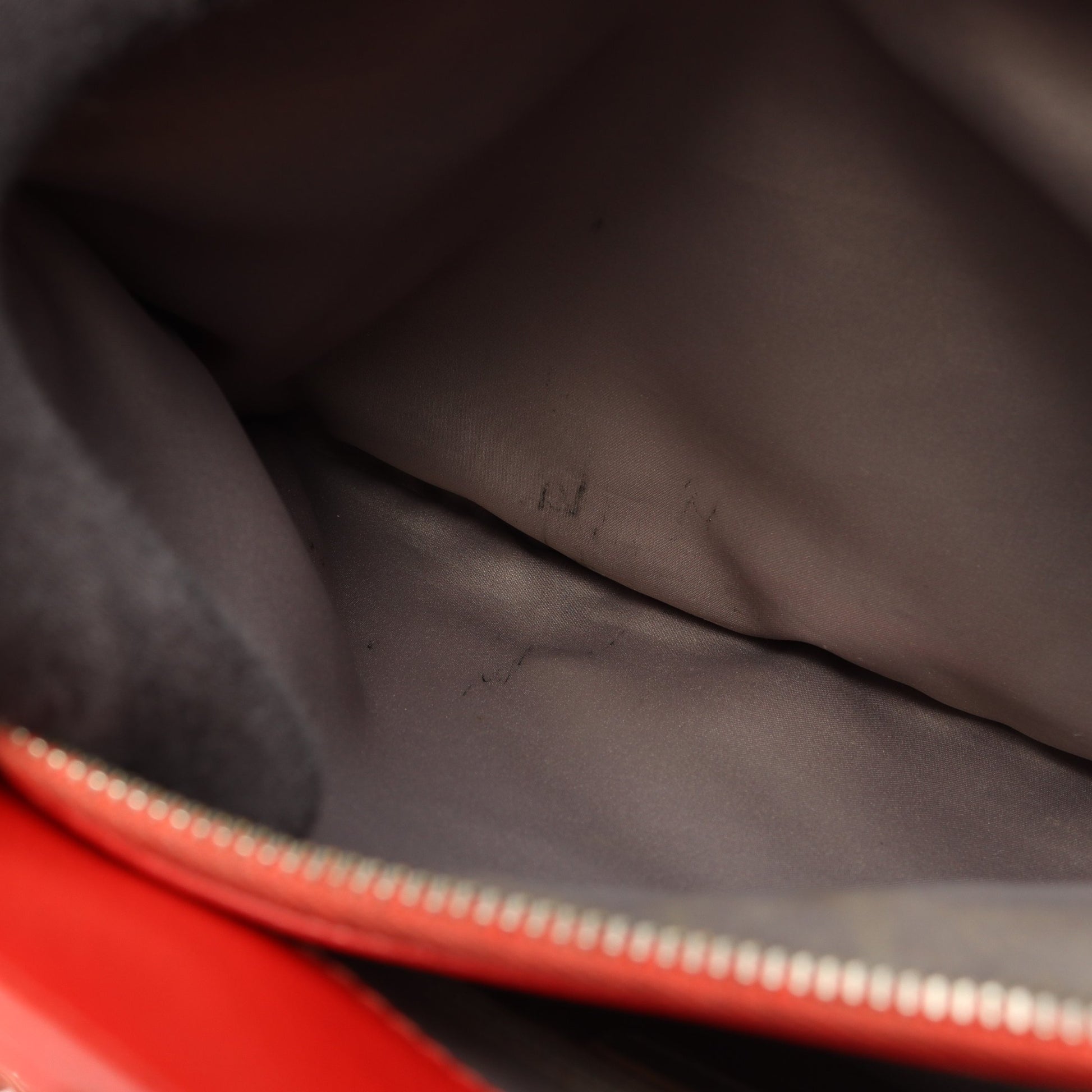 マトラッセ グランドショッピング GST XL チェーンショルダーバッグ チェーントートバッグ キャビアスキン レッド シルバー金具 シャネル バッグ CHANEL