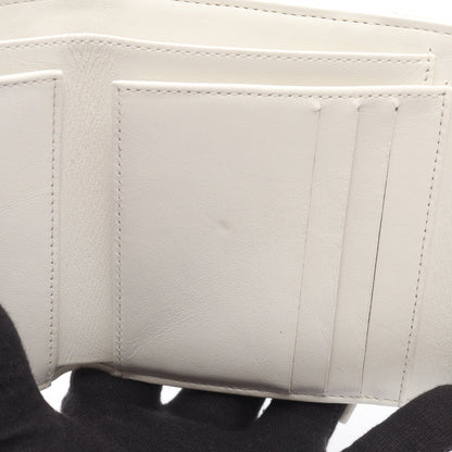 マトラッセ 三つ折り財布 キャビアスキン ホワイト ゴールド金具 シャネル