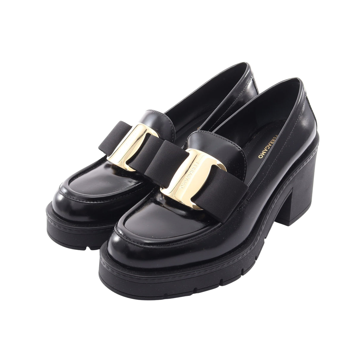 ヴァラリボン ヒール ローファー レザー ブラック サルヴァトーレフェラガモ シューズ Salvatore Ferragamo