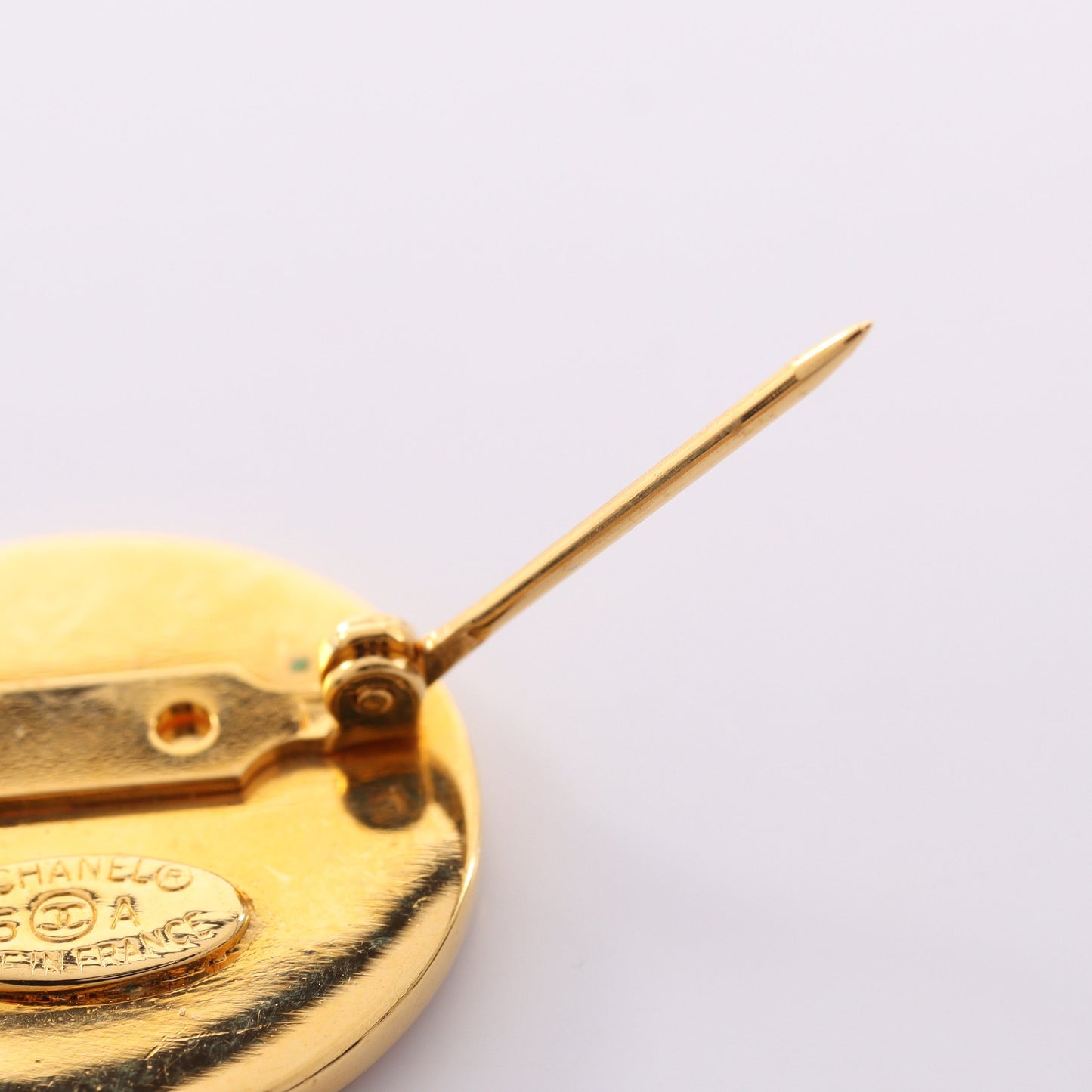 95A マトラッセ バッグモチーフ ブローチ GP ゴールド シャネル
