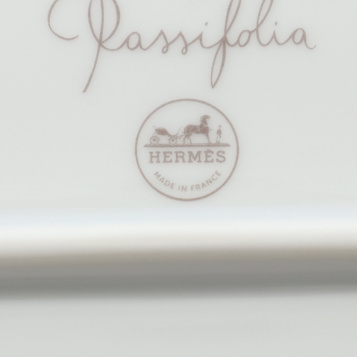 オーバルプラッター パシフォリア GM 食器 ポーセリン ホワイト グリーン エルメス 財布・小物 HERMES