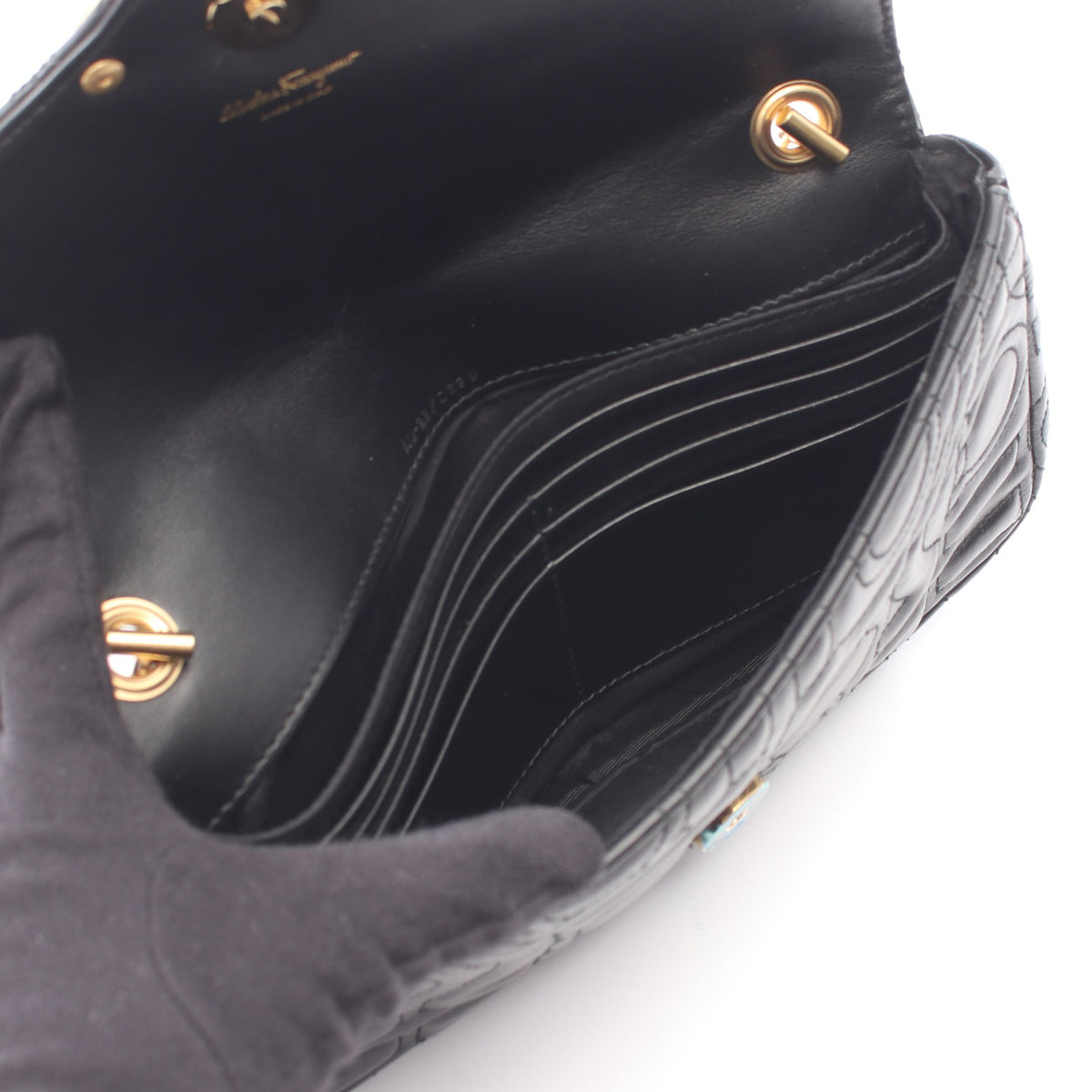 ガンチーニ チェーンショルダーバッグ レザー ブラック サルヴァトーレフェラガモ バッグ Salvatore Ferragamo