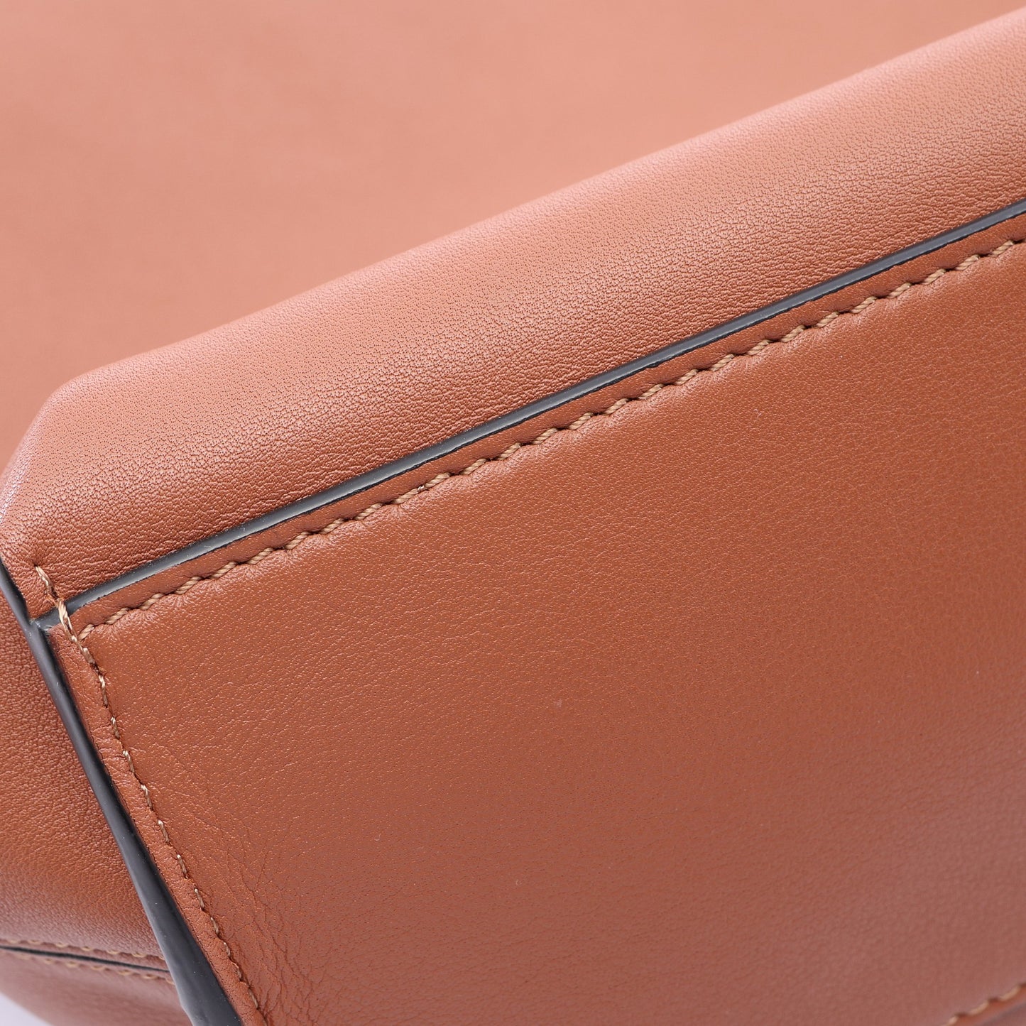 キュービィ スモール ショルダーバッグ レザー ブラウン ロエベ バッグ LOEWE