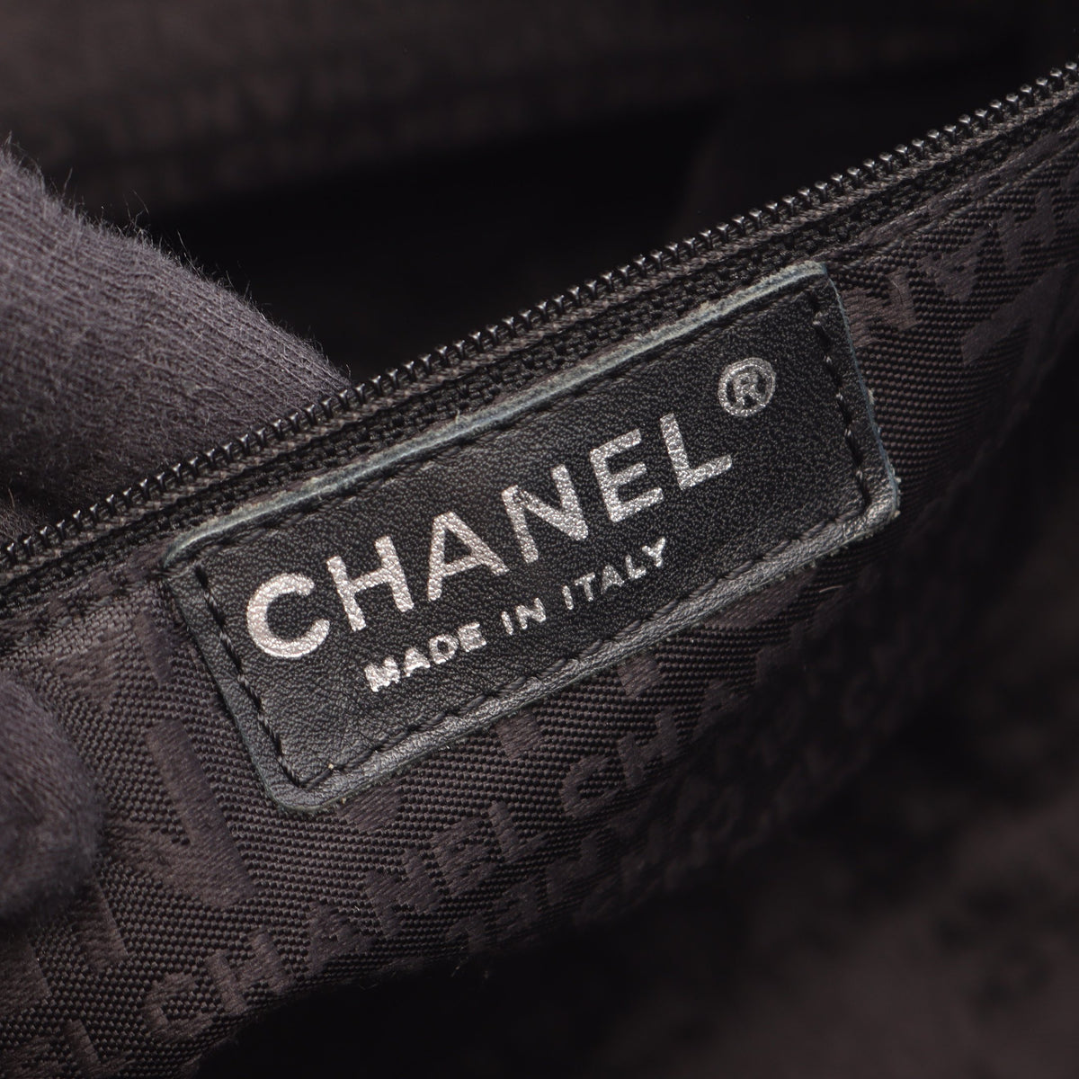 ロゴ ハンドバッグ レザー ブラック シルバー金具 シャネル バッグ CHANEL