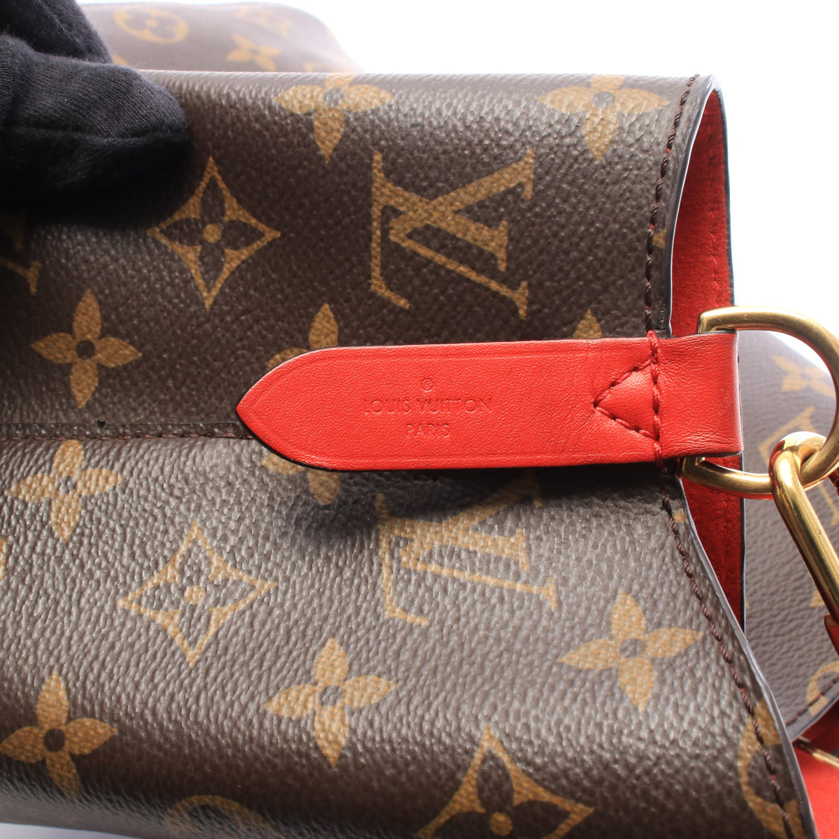 ネオノエ モノグラム コクリコ ショルダーバッグ PVC レザー ブラウン レッド ルイヴィトン バッグ LOUIS VUITTON