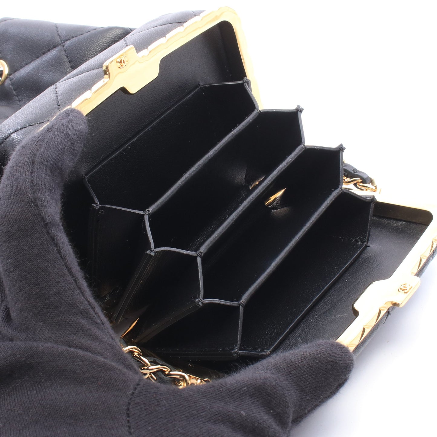 マトラッセ スモール バケットバック ショルダーバッグ ラムスキン ブラック ゴールド金具 シャネル バッグ CHANEL