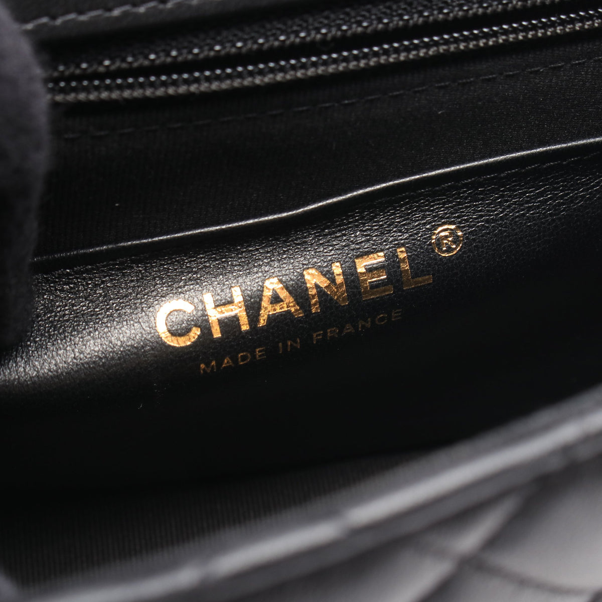 ミニマトラッセ チェーンショルダーバッグ ラムスキン ブラック ゴールド金具 シャネル バッグ CHANEL