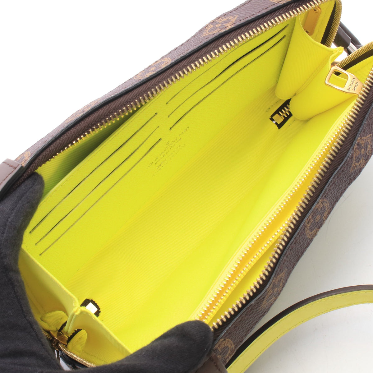 ソフトトランク ウォレット モノグラム N°7 ショルダーバッグ PVC レザー ブラウン マルチカラー ルイヴィトン バッグ LOUIS VUITTON