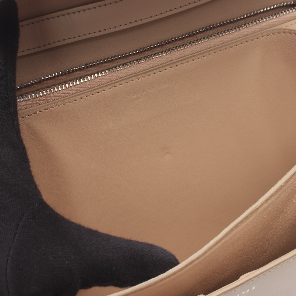 クラシックボックス ミディアム ショルダーバッグ レザー ライトベージュ セリーヌ バッグ CELINE