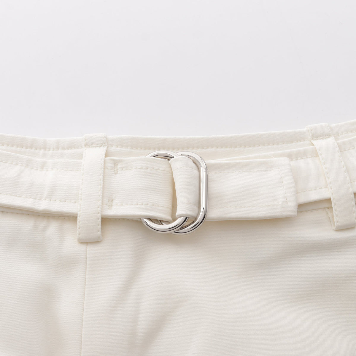 セリエボタン ショート パンツ コットン ホワイト エルメス
