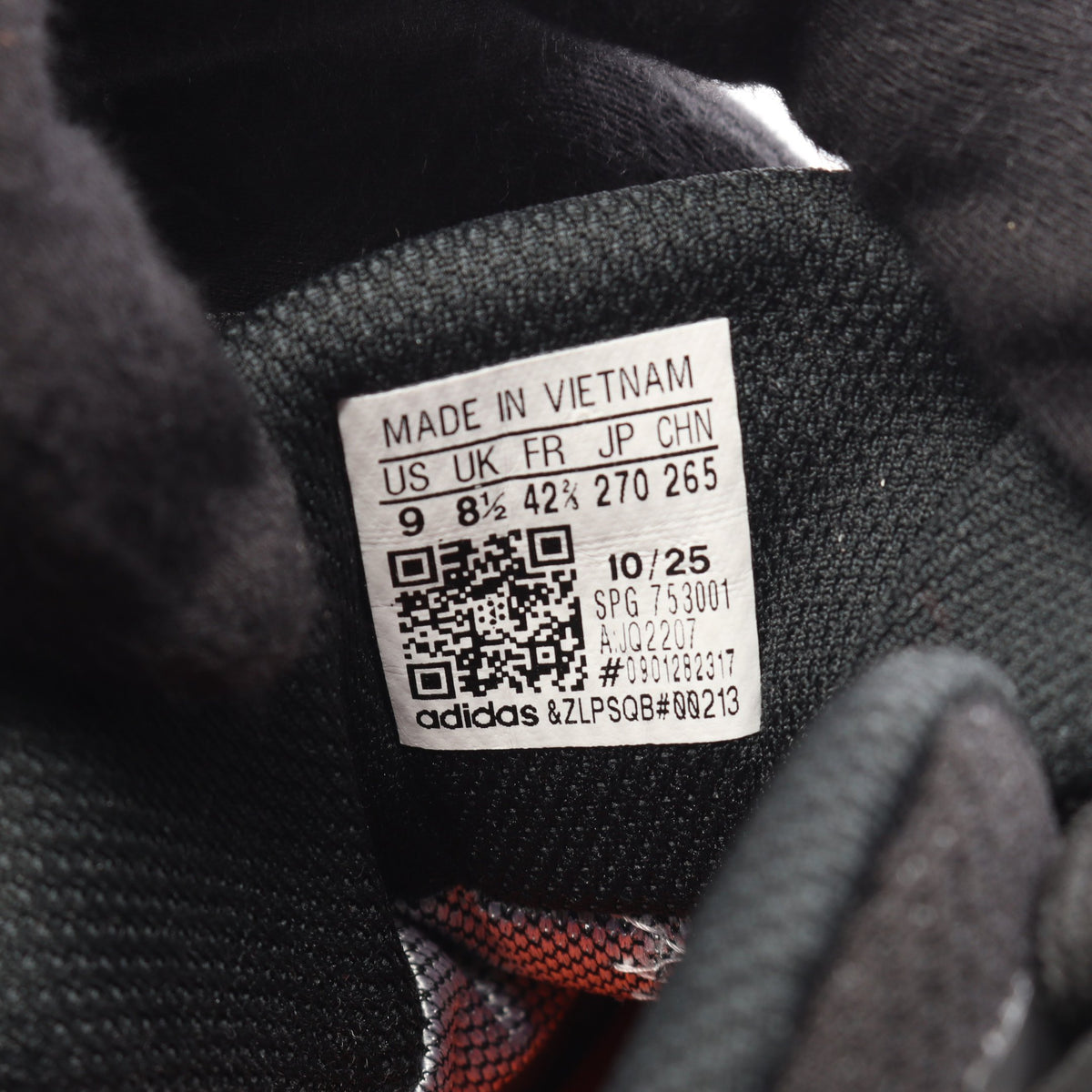 テレックス スカイチェイサー AX5ミッド GORE-TEX ハイキング スニーカー ファブリック ブラック アディダス シューズ adidas