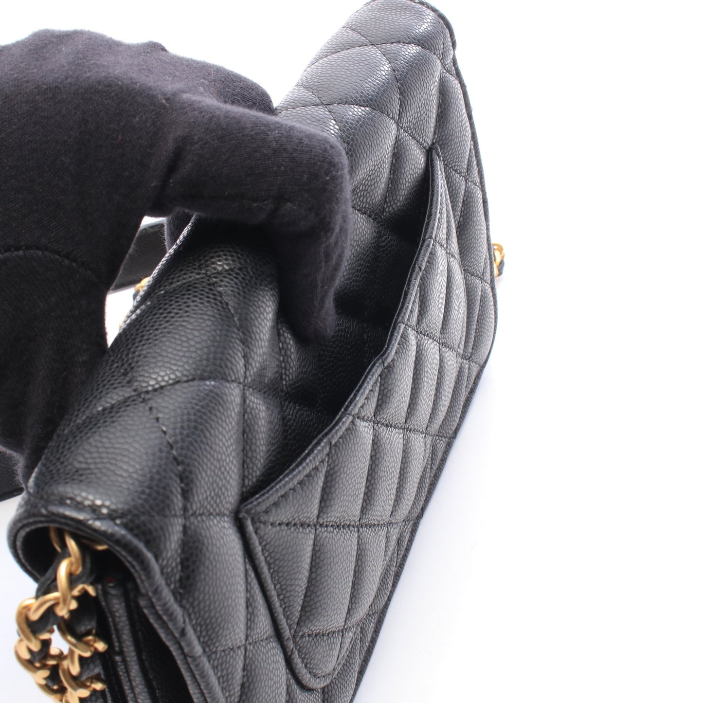 マトラッセ チェーンウォレット キャビアスキン ブラック ゴールド金具 シャネル バッグ CHANEL