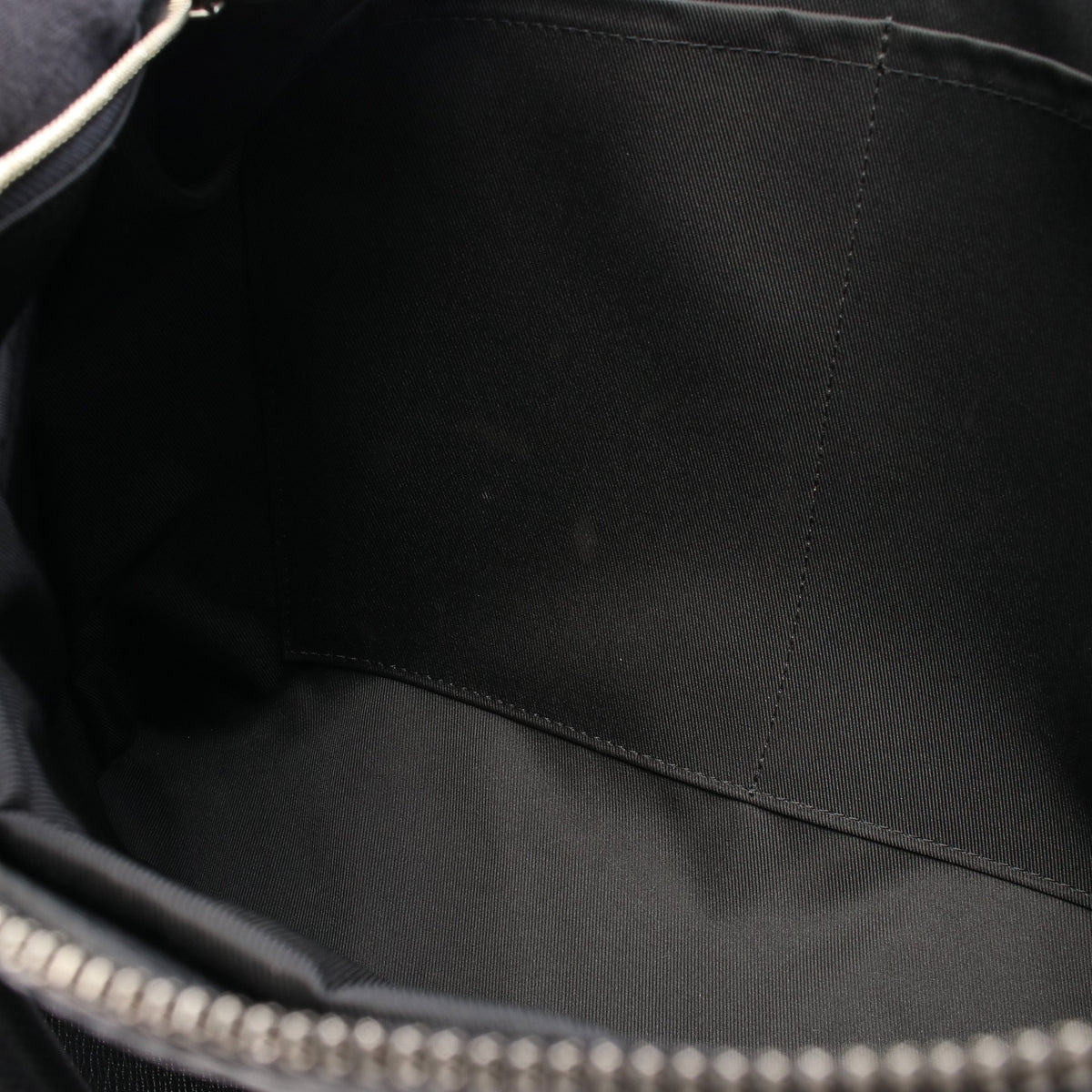 スリム ブリーフケース NV タイガ ノワール 2WAY ブリーフケース ビジネスバッグ レザー ブラック ルイヴィトン バッグ LOUIS VUITTON