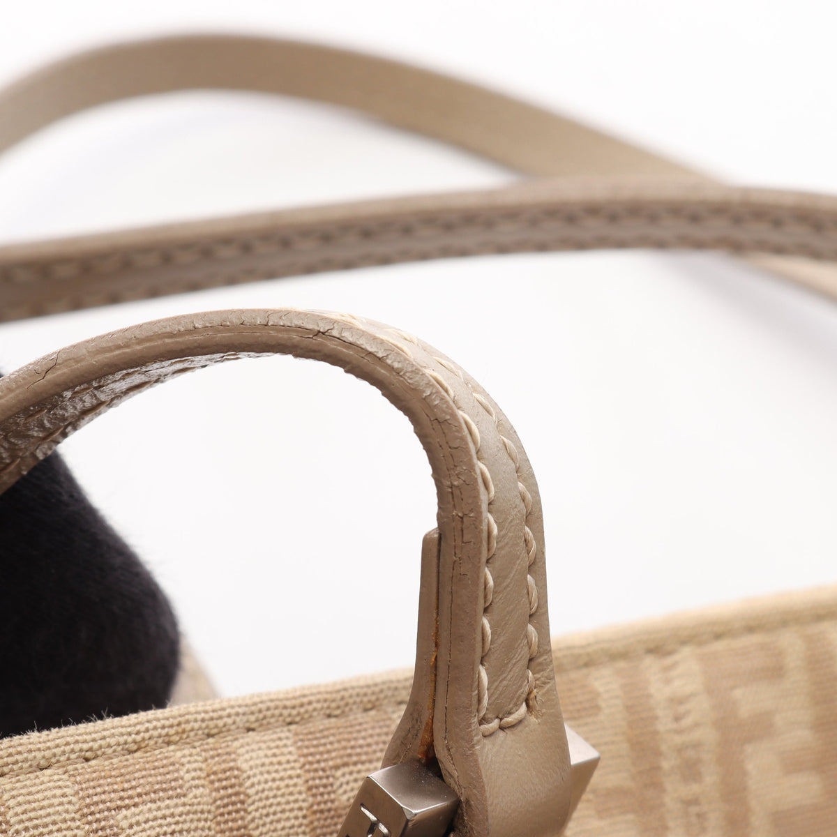 ズッキーノ ハンドバッグ トートバッグ キャンバス レザー ベージュ グレーベージュ フェンディ バッグ FENDI