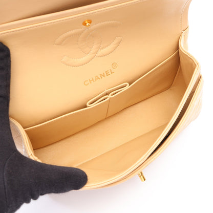 マトラッセ Wフラップ Wチェーンショルダーバッグ ラムスキン ベージュ ゴールド金具 シャネル