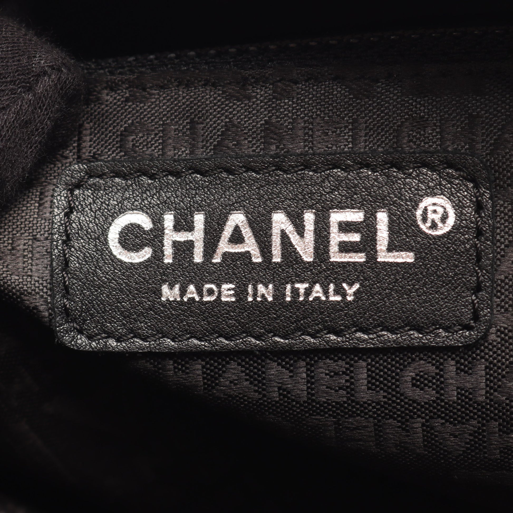 チョコバー トートバッグ ハンドバッグ トートバッグ キャビアスキン ブラック シルバー金具 シャネル バッグ CHANEL